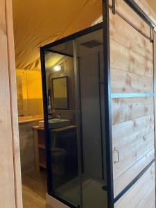 Φωτογραφία από το άλμπουμ του Camping Hofstede Zonnevliet - Safaritent σε Zonnemaire