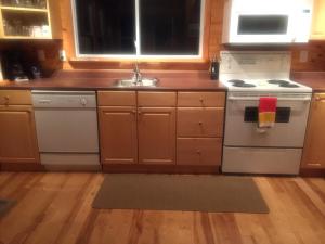 Gallery image of Island Retreat at waters edge Boat&Motor Included in Nipissing Beach +44 photos