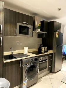 Gallery image of Prime Cozy Suites at Embassy Gardens in Accra