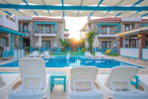 The swimming pool at or close to Ekinoks Boutique Hotel Még 17 kép
