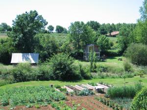 Κήπος έξω από το Orchid Lodge-The Good Life in France