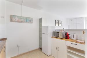 Η κουζίνα ή μικρή κουζίνα στο Apartamento Danoe 4