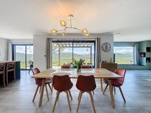Gallery image of Balcon des vignes - Villa cocoon in Chindrieux