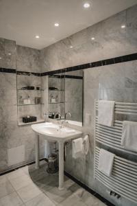 Koupelna v ubytování Hotel Stadtresidenz