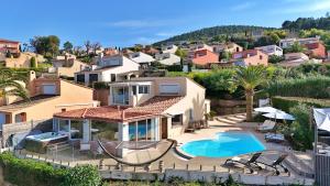 Hồ bơi trong/gần Casa SeaRock