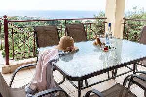 Rõdu või terrass majutusasutuses Ionian Mare