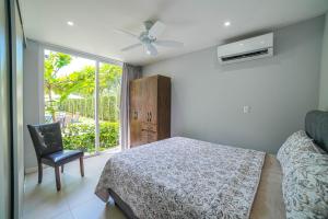 Postel nebo postele na pokoji v ubytování CR Luxury La Estancia Floresta #05 3 Bdrm + 24 fotografií