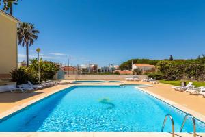 Swimmingpoolen hos eller tæt på Bosque São José by Algarneto