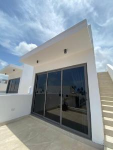 Billede fra billedgalleriet på Tills Beach Resort i Fete + 47 billeder