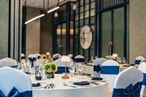Hotel Indigo Saigon the City by IHG餐厅或其他用餐的地方