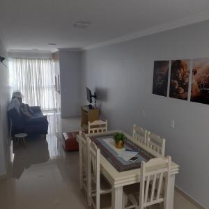 Χώρος καθιστικού στο Ap 503 Ed Brisa do sol em Piratuba