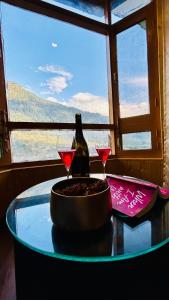 Hotel Ocean & Hotel Meadows Mountain View ! A Family Hotel ! Near To Mall Road italokat is kínál