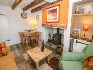Η κουζίνα ή μικρή κουζίνα στο Middlehope Cottage +34 φωτογραφίες