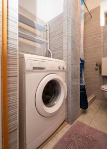 Koupelna v ubytování Apartmani Điran