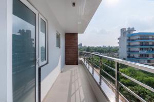 Balkón nebo terasa v ubytování Wandr Hotel Medicity Gurugram, Near Medanta Hospital