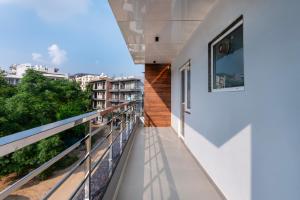 Balkón nebo terasa v ubytování Wandr Hotel Medicity Gurugram, Near Medanta Hospital