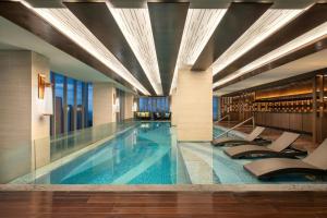 Bazén v ubytování The Westin Jakarta nebo v jeho okolí