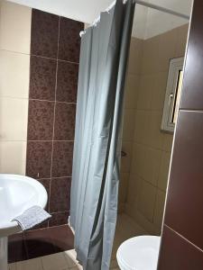 O baie la Cozy apartment 2