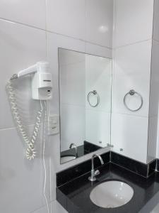 Ένα μπάνιο στο Hotel Tropical Paracatu Ereli +6 φωτογραφίες