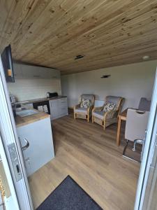 Kuchyň nebo kuchyňský kout v ubytování Dunroaming Cabin