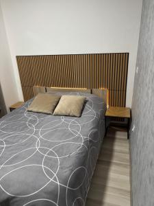 Posteľ alebo postele v izbe v ubytovaní RESIDENCE Miranda
