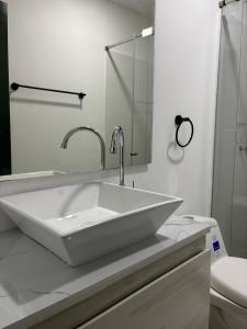 Gaira Hotel Meraki的一间浴室