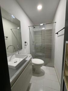 Gaira Hotel Meraki的一间浴室