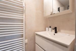 Fotografie z fotogalerie ubytování L'Auberge - Appartement cosy 3 chambres v destinaci La Bâthie + 20 fotografií