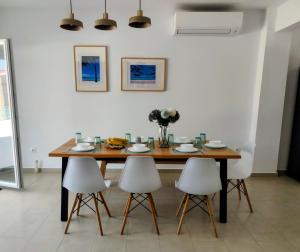 Ảnh trong thư viện ảnh của Villa DAMAKI ở Kriopigi +20 ảnh