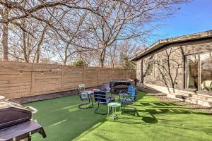 Imagen de la galería de Dream Stay with Pool for up to 20 Guests Mins to DT Austin, en Austin