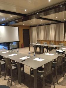 Konferenční prostory v ubytování Hôtel Corniche du Liouquet