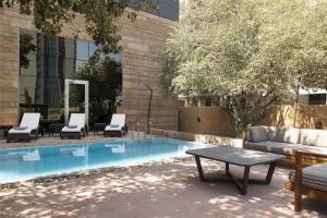 Bazén v ubytování Bristoria Hotel Erbil nebo v jeho okolí