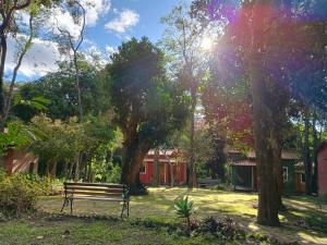 Villaflor Pousada外面的花园