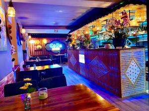 Lounge nebo bar v ubytování CoBa Restaurant & Hotel