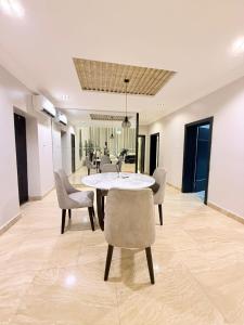 Gallery image of Luxury 4 bedroom penthouse ikoyi lagos in Lagos