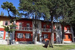 Budova, kde se hostel nachází