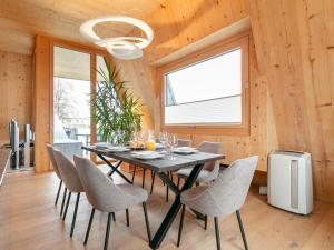 Istumisnurk majutusasutuses Panorama Loft