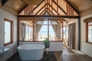 Koupelna v ubytování Moana Resort Koh Kood