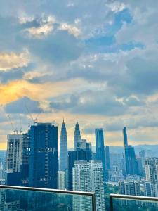 Nespecifikovaný výhled na destinaci Kuala Lumpur nebo výhled na město při pohledu z apartmánu