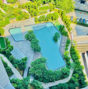 Bazén v ubytování Agile Luxury Suite At TRX KLCC nebo v jeho okolí