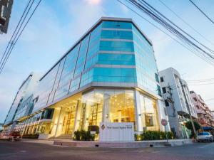 Budova, kde se hotel nachází