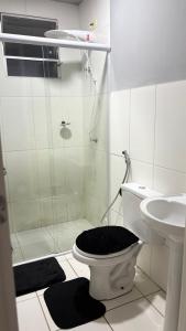 Koupelna v ubytování Quarto aconchegante em -AP Compartilhado, Próximo do Parque Do Povo