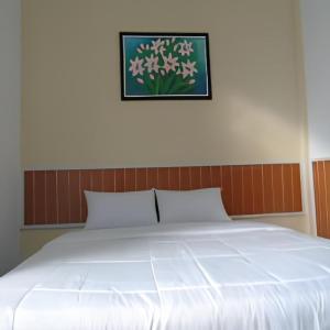 Afbeelding uit fotogalerij van Hotel Permata Zamrud in Cirebon