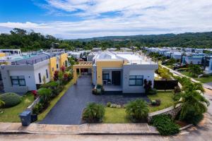 Gallery image of Pyramid Dreamstay 67 in Ocho Rios