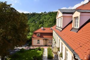 Photo de la galerie de l'établissement Castle Residence Praha, à Prague