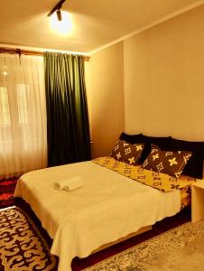 Fotografie z fotogalerie ubytování Уютный уголок рядом с ЦУМом и ГУМом 1 v destinaci Biškek