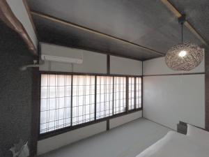 Letto o letti in una camera di 奈良井駅徒歩10分中山道奈良井宿古民家一棟貸し御宿美里屋