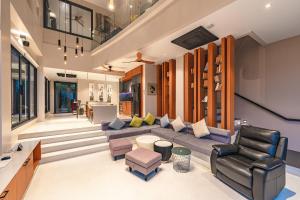 Χώρος καθιστικού στο V160 Beautiful Sea View Full Smart House 3BR