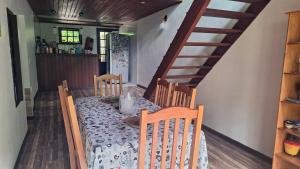 Fotografie z fotogalerie ubytování Quarto em casa na Mata Atlântica v destinaci Angra dos Reis