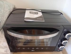 Galeriebild der Unterkunft Coucher de soleil, calme, gros matelas, parking, 2 lits, lave-linge, wifi, netflix in Mazamet